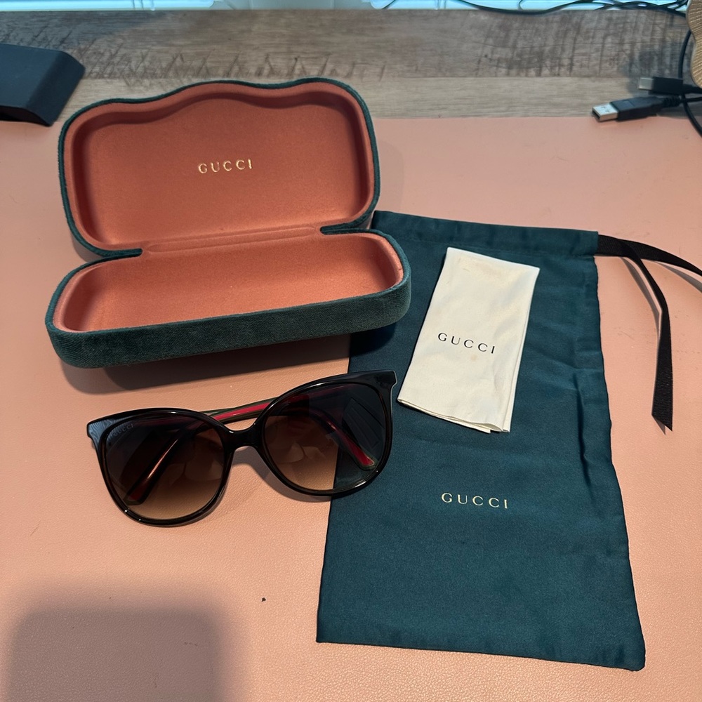 GUCCI Brown Round Ladies Sunglasses